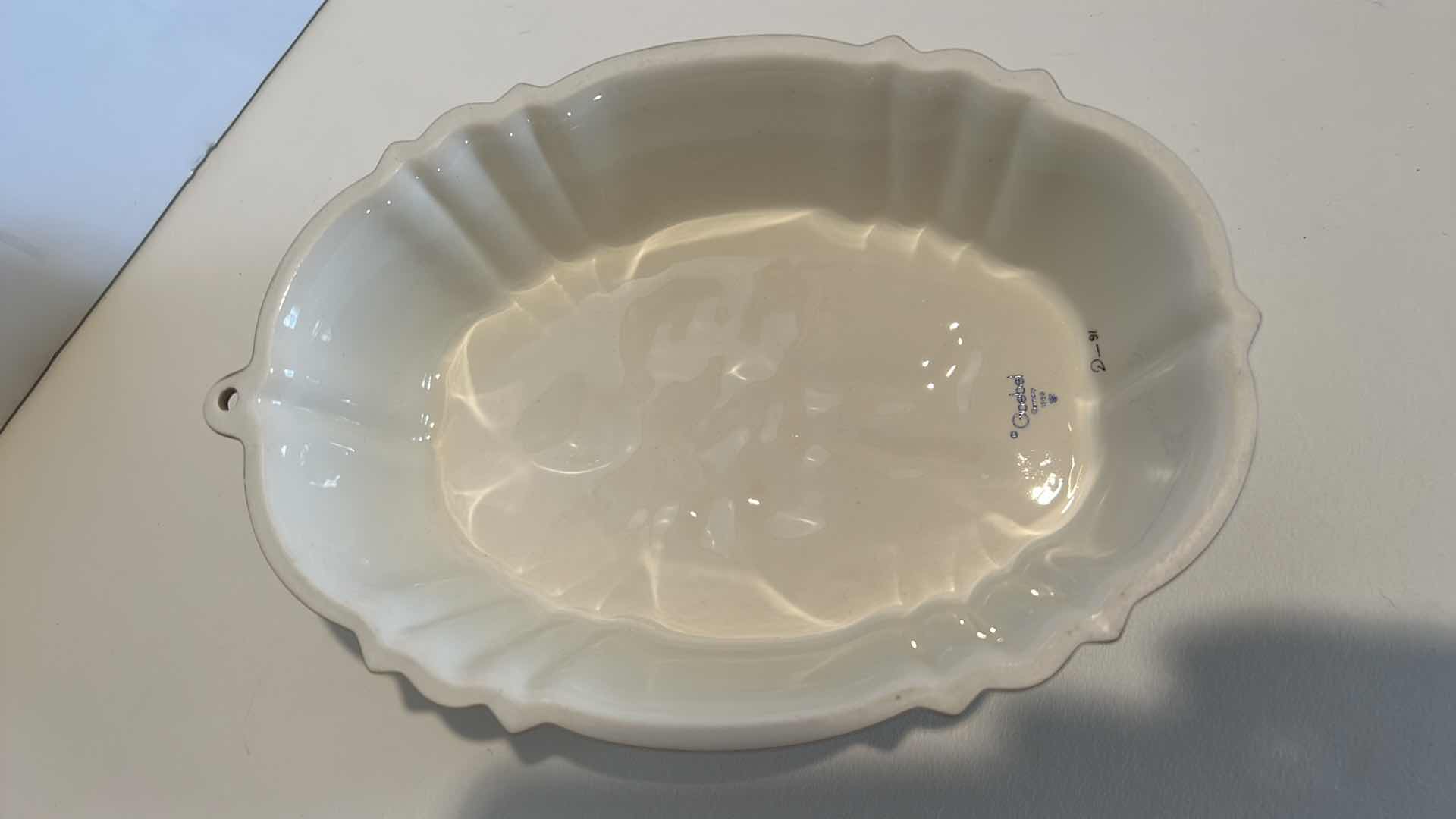 Photo 1 of M.J HÛMMEL / GOEBEL KUECHENFORM BAKING TIN WITH BOX