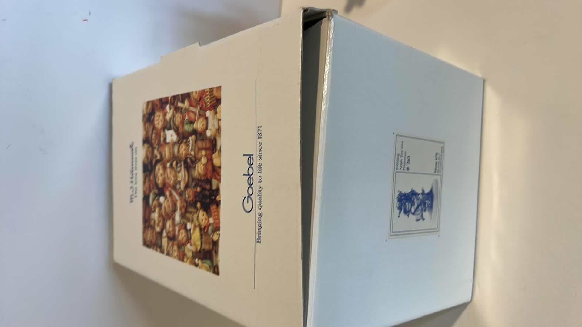 Photo 1 of M.J HÛMMEL / GOEBEL HERBST APPLE TREE GIRL PRINTEMPS  #263 HUN 676 H 6 7/8” WITH BOX