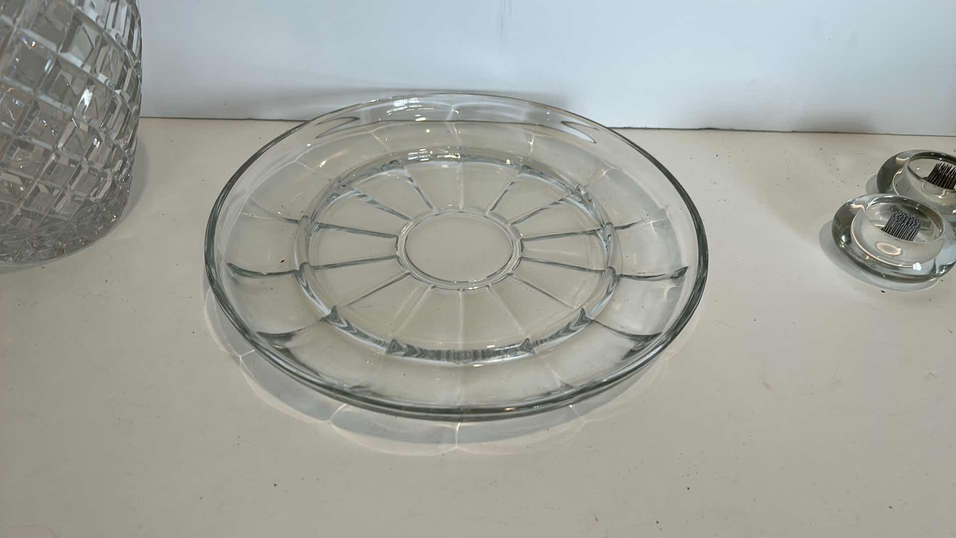 Photo 1 of 5 CUT CRYSTAL AND GLASS ITEMS, VASE H9”