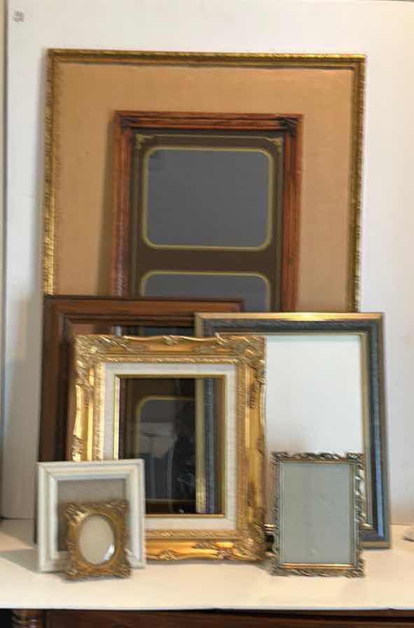 Photo 1 of 8 - FRAME ASSORTMENT
