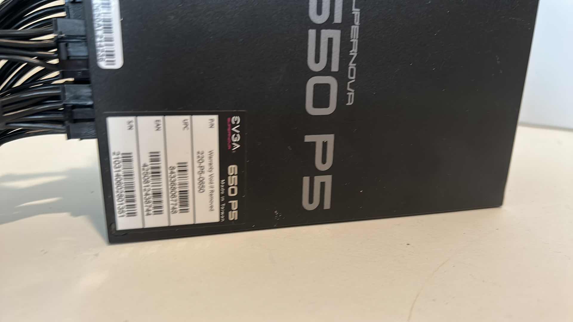 Photo 1 of HIGH END GAMING ELECTRONICS/ EV3A SUPERNOUR 650 PS 650W PLATINUM POWER SUPPLY $130