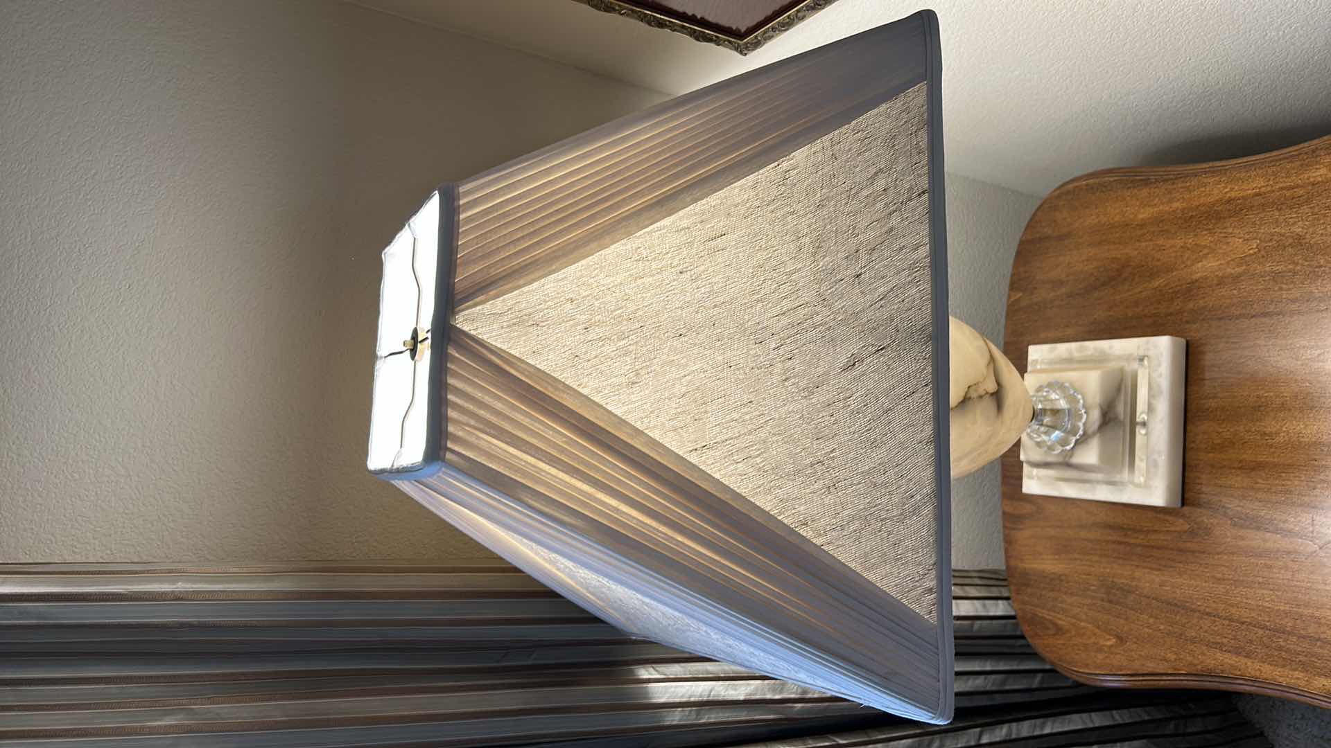 Photo 6 of ONYX AND CUT GLASS TABLE LAMP H32”