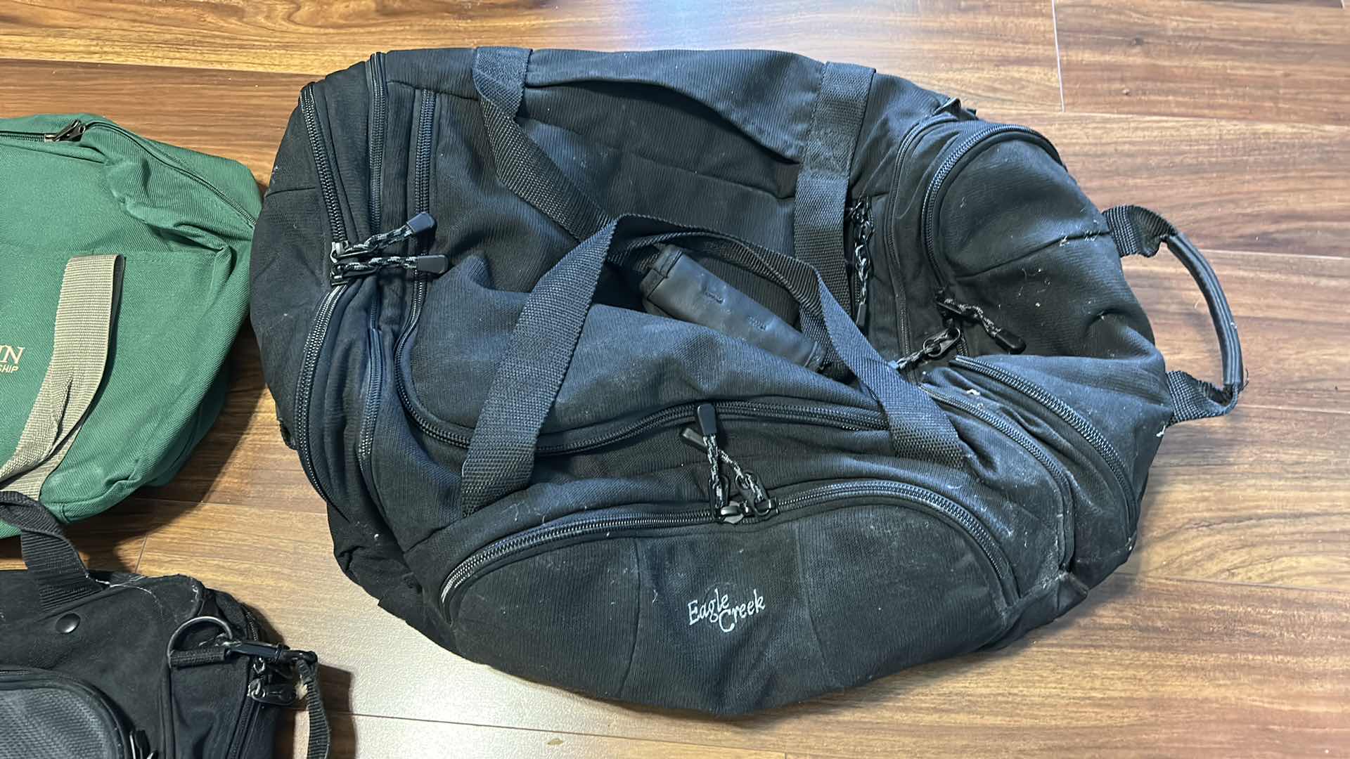 Photo 1 of CARRYING BAG ASSORTMENT