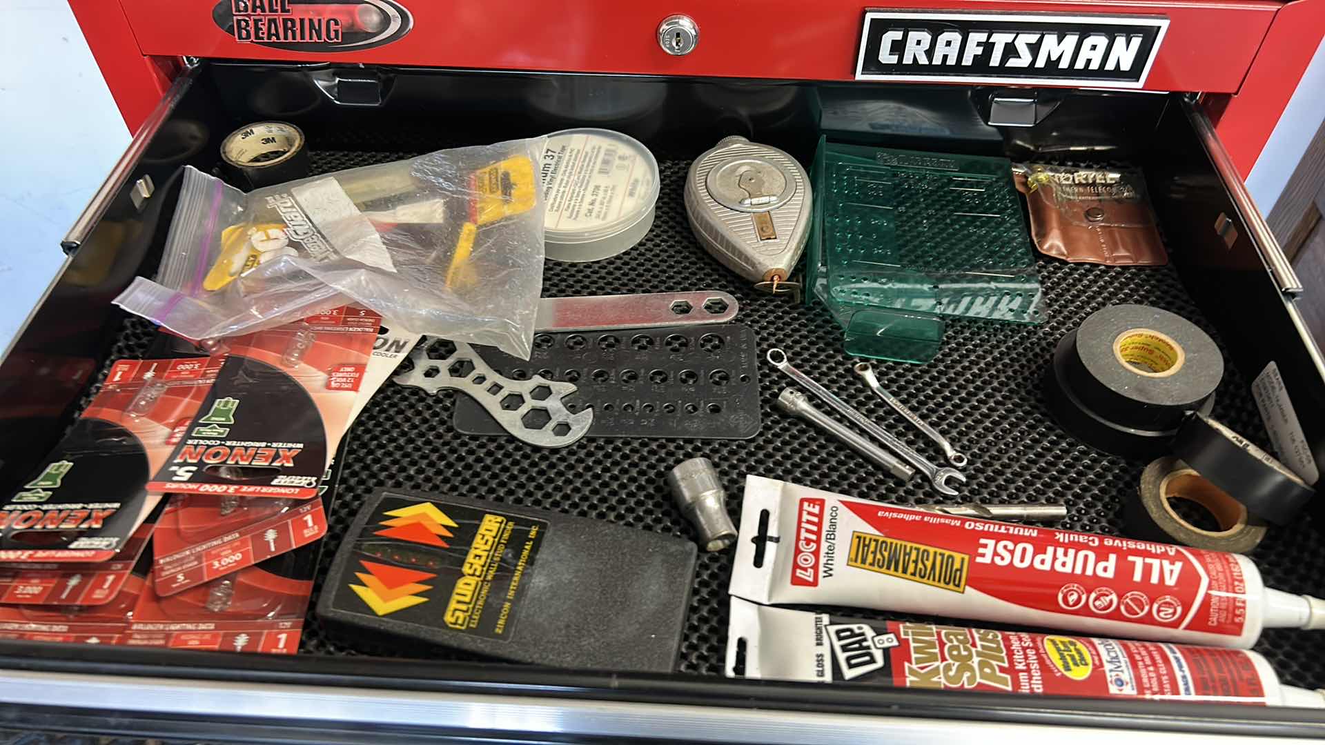 Photo 1 of CRAFTSMAN 2 DRAWER TOOL CHEST WITH TOOLS
