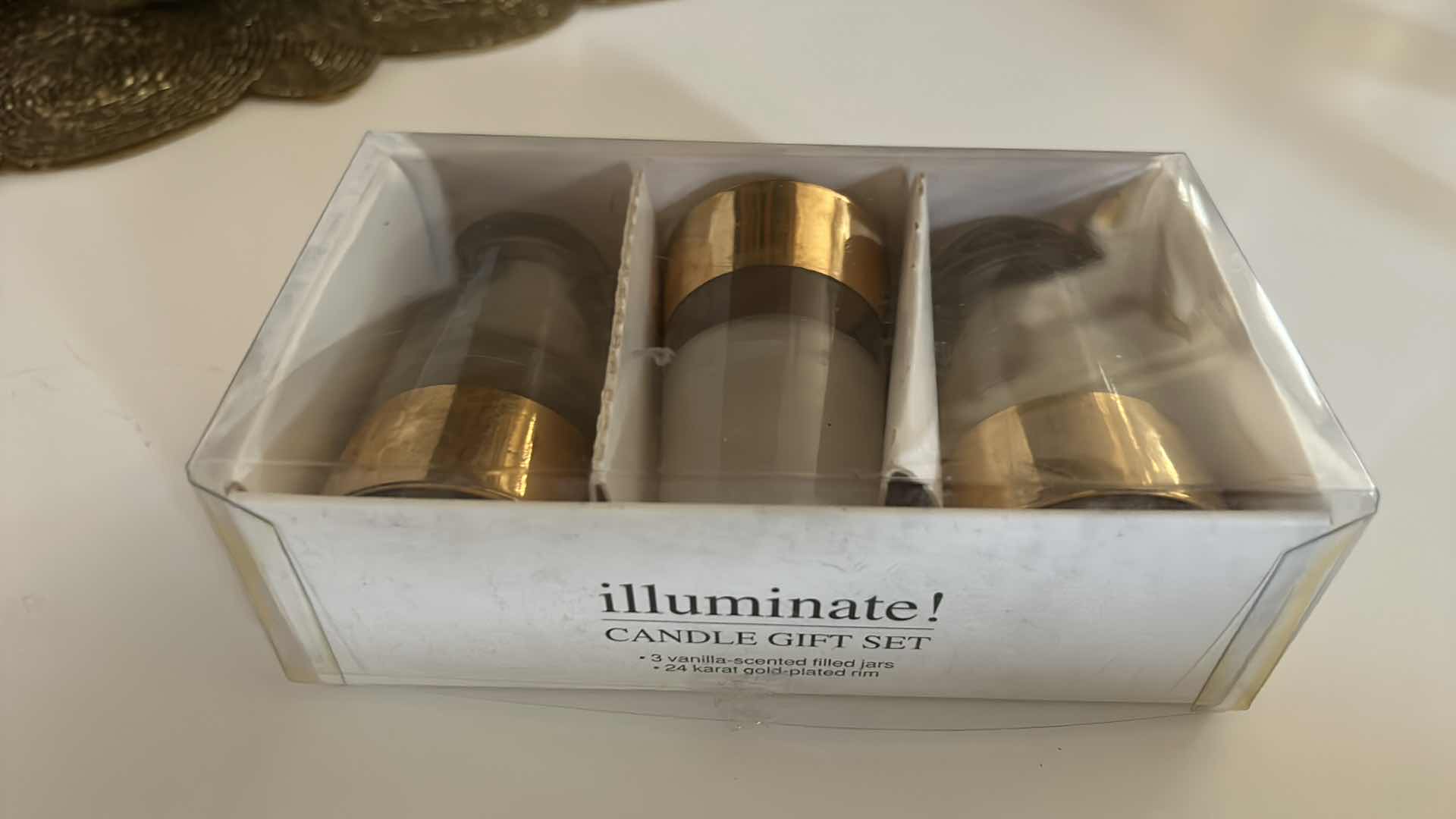 Photo 1 of HOME DECOR ASSORTMENT