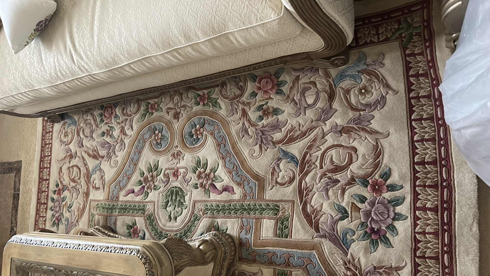 Photo 1 of PLUSH HAND WOVEN WOOL CARPET 10’ x 8’