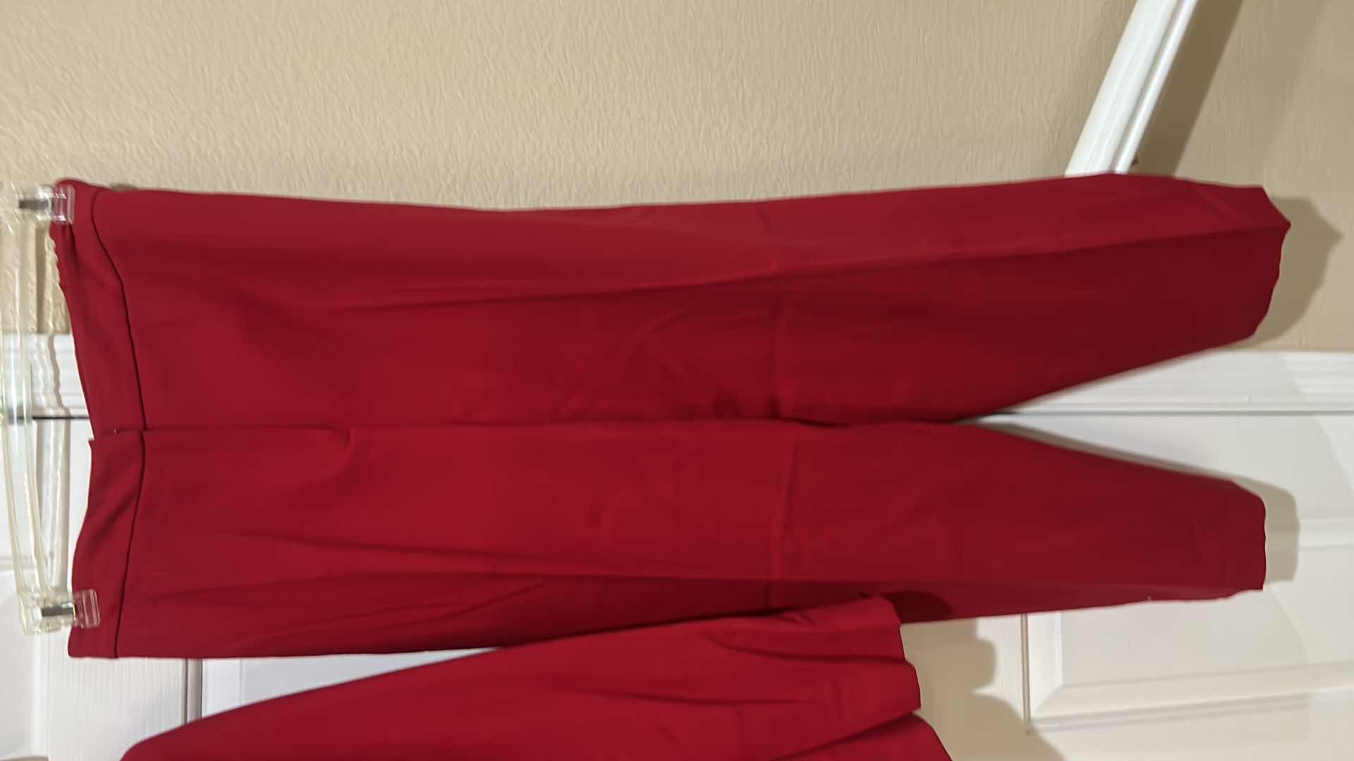 Photo 1 of WOMENSWEAR- RED 2 PC 100% PURE NEW WOOL JONES NEW YORK SIZE 20W