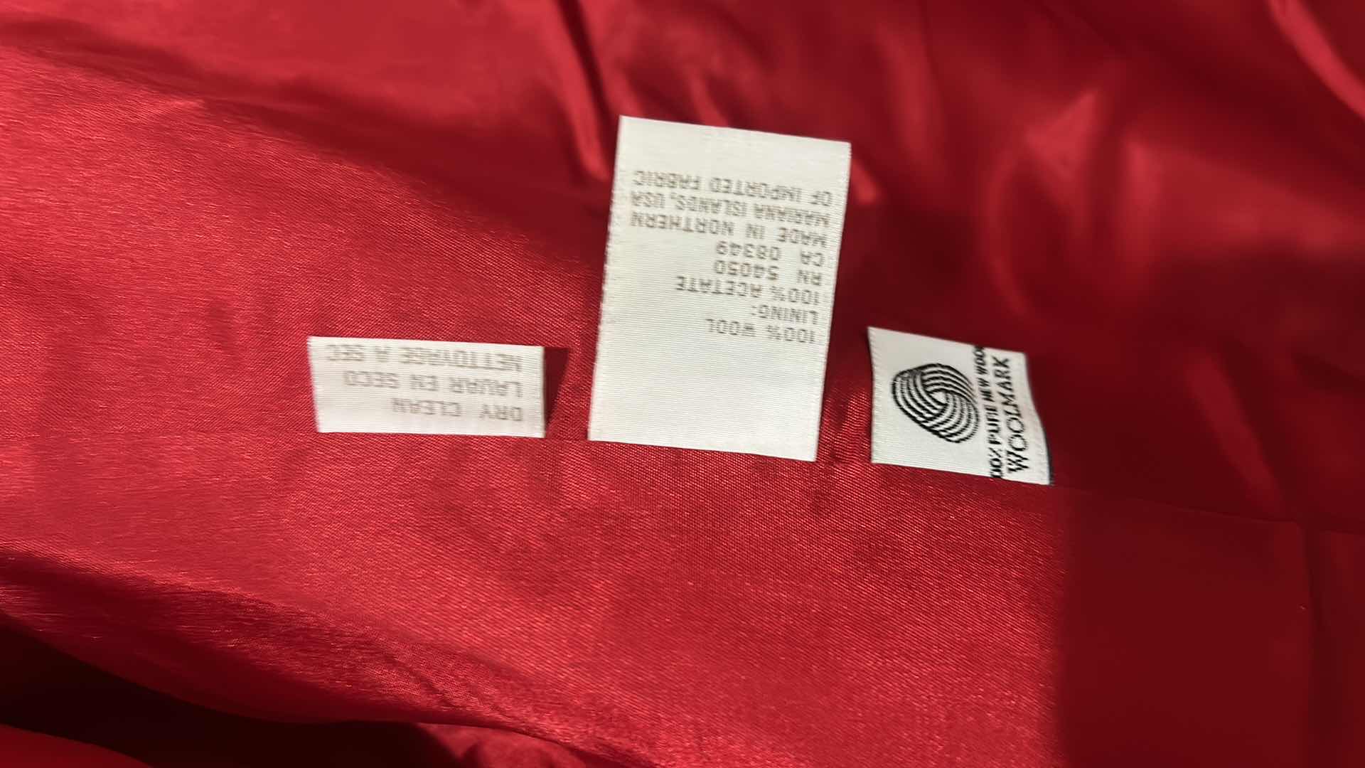 Photo 1 of WOMENSWEAR- RED 2 PC 100% PURE NEW WOOL JONES NEW YORK SIZE 20W