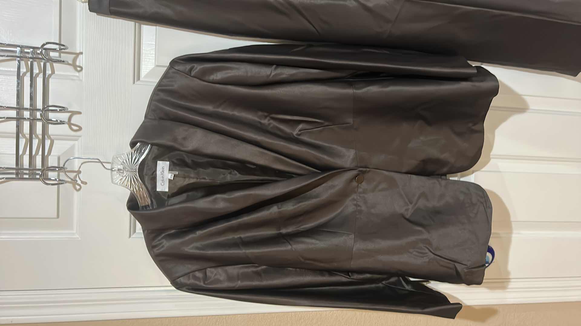 Photo 1 of WOMENSWEAR- CALVIN KLEIN 2 PC SIZE 20W