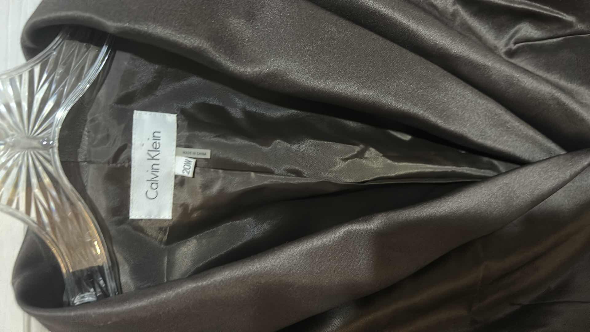 Photo 1 of WOMENSWEAR- CALVIN KLEIN 2 PC SIZE 20W