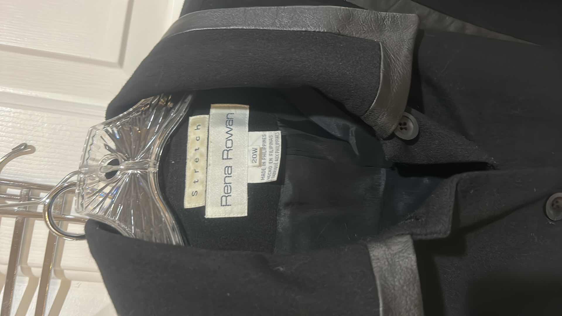 Photo 1 of WOMENSWEAR- 3 JONES NEW YORK JACKET & RENA ROWAN SIZE 20 W