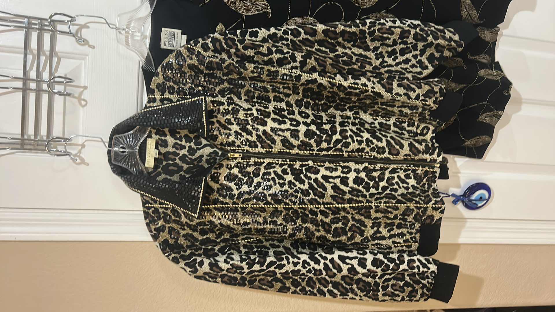 Photo 1 of WOMENSWEAR- 2 JACKETS SIZE SIZE XL & 20W