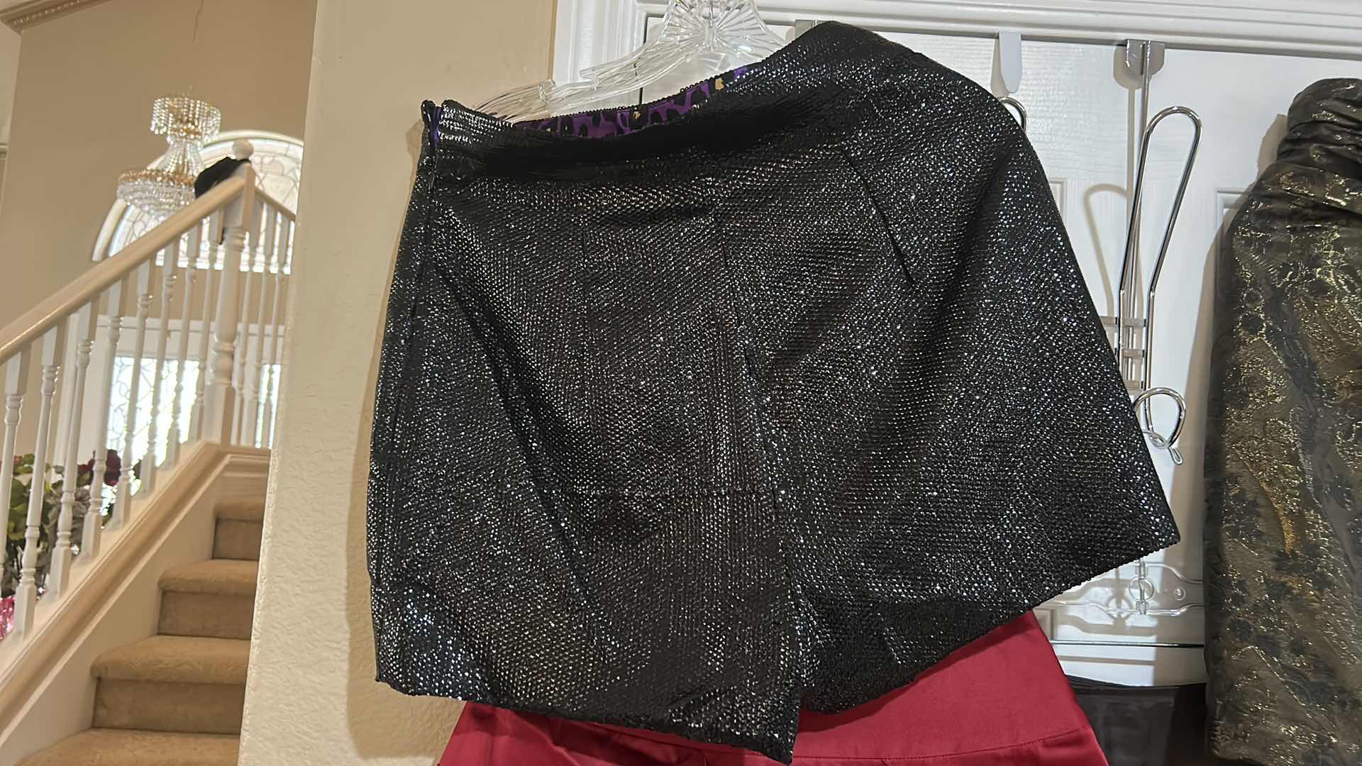 Photo 1 of WOMENSWEAR - 5 MISSES SIZE SHORT SKIRTS