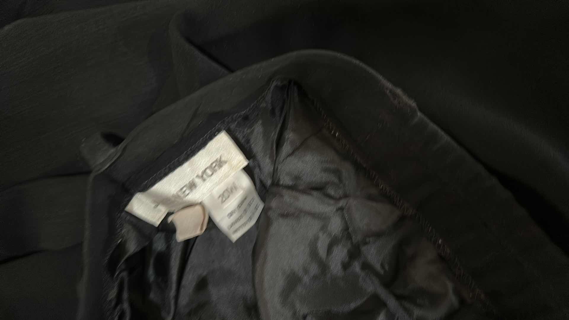 Photo 1 of WOMENSWEAR- 10 PAIRS DRESS SLACKS SIZE 20W