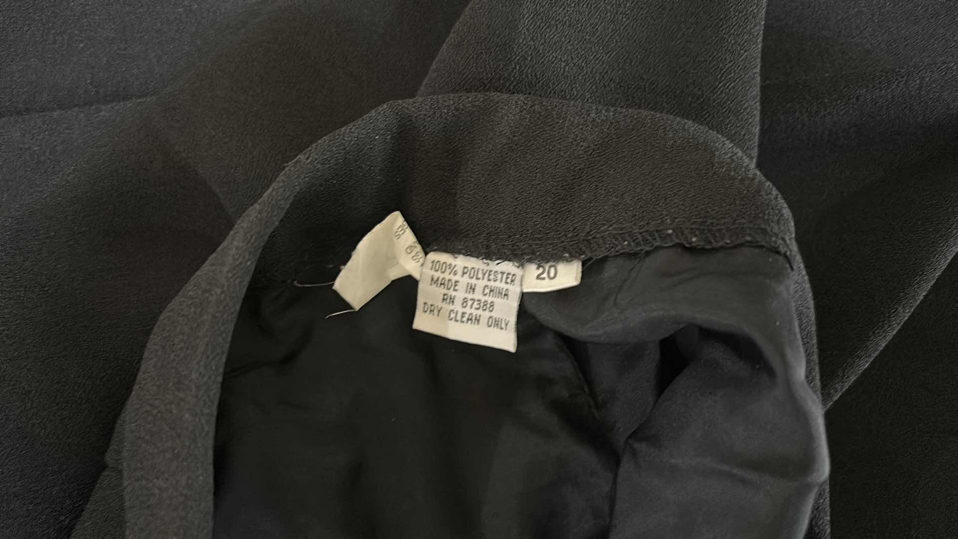 Photo 1 of WOMENSWEAR- 10 PAIRS DRESS SLACKS SIZE 20W