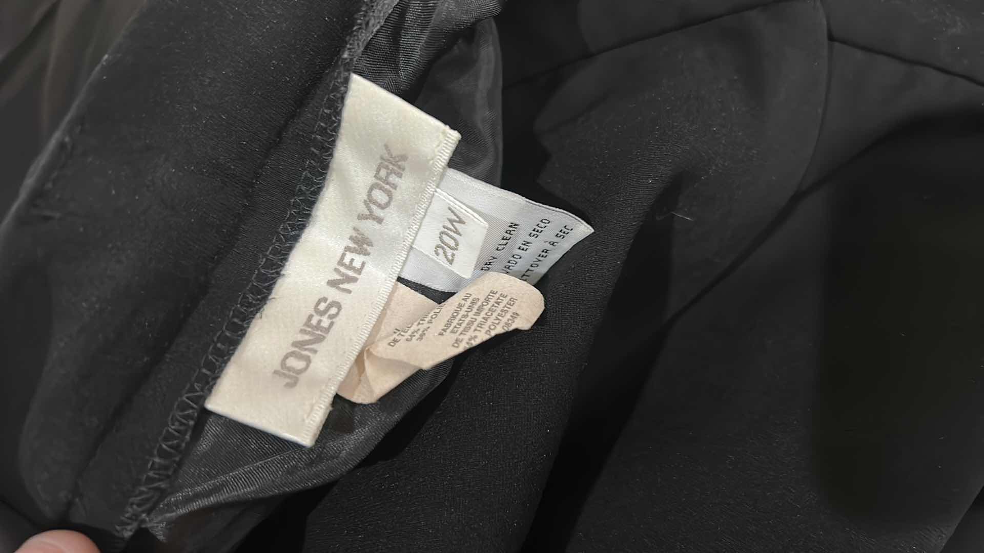 Photo 1 of WOMENSWEAR- 10 PAIRS DRESS SLACKS SIZE 20W