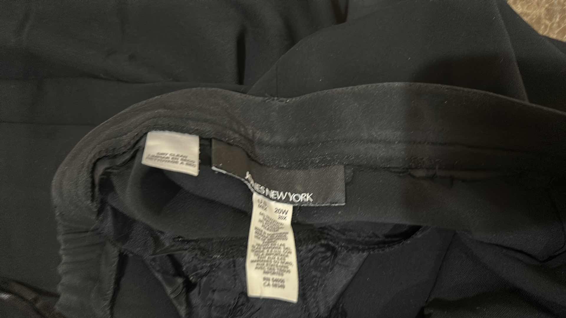 Photo 1 of WOMENSWEAR- 10 PAIRS DRESS SLACKS SIZE 20W