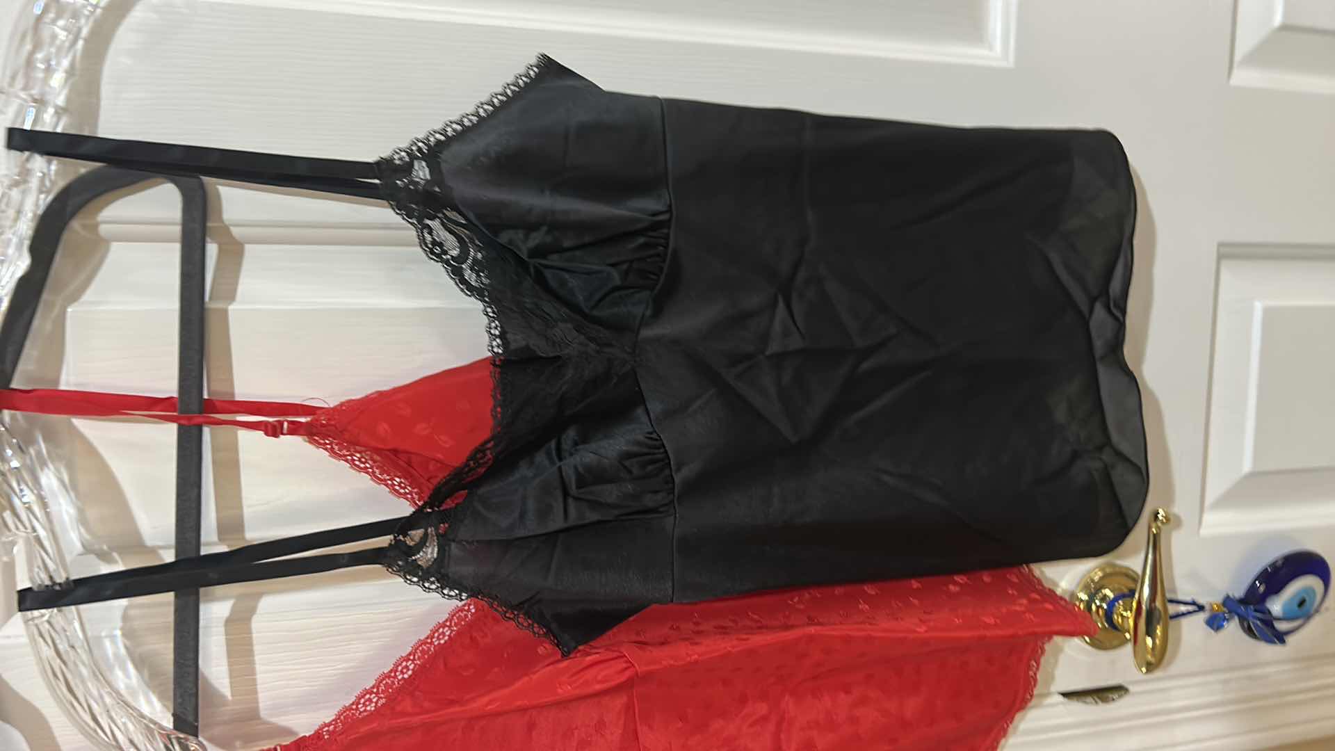 Photo 3 of WOMENSWEAR- 3 CAMIS