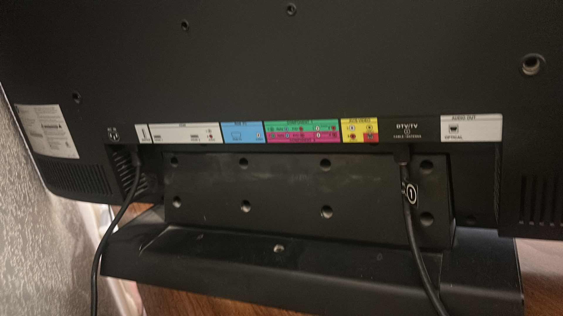 Photo 1 of 31” VIZIO TV, MAGNAVOX DVD PLAYER & and “THE COUNTDOWN” DVD WITH REMOTES