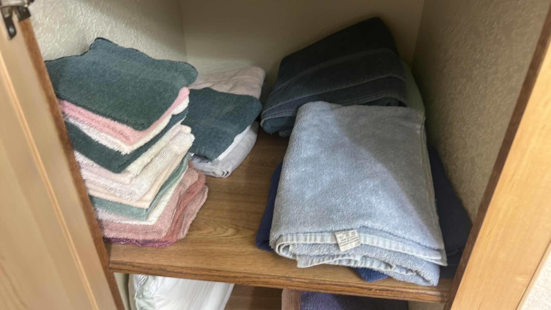 Photo 1 of CONTENTS OF LINEN CLOSET
