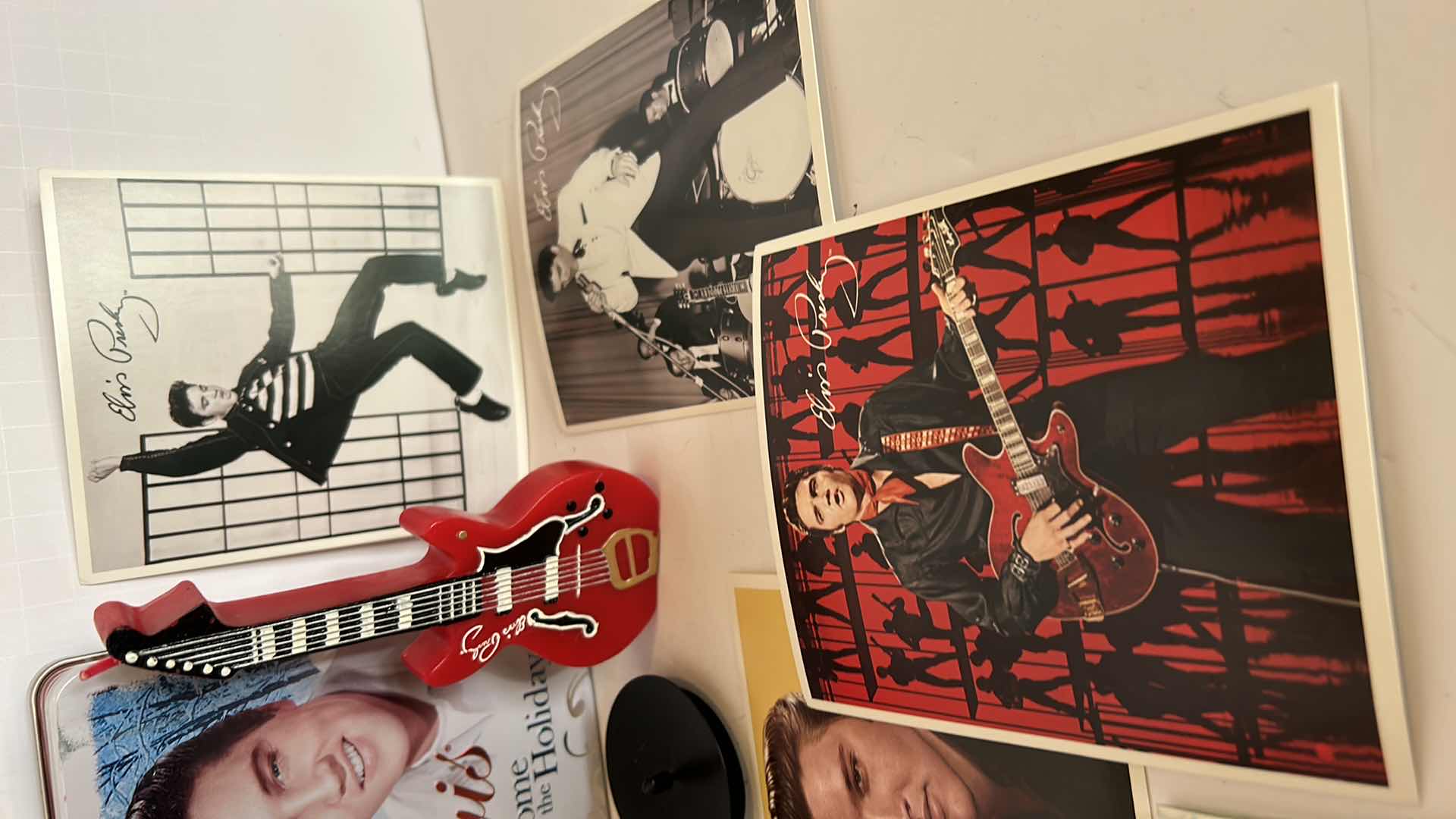 Photo 1 of ELVIS HOME FOR THE HOLIDAYS COLLECTIBLE