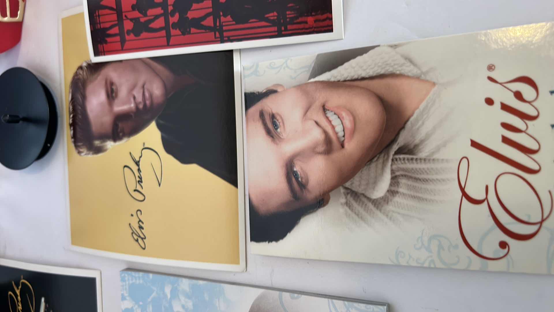 Photo 1 of ELVIS HOME FOR THE HOLIDAYS COLLECTIBLE