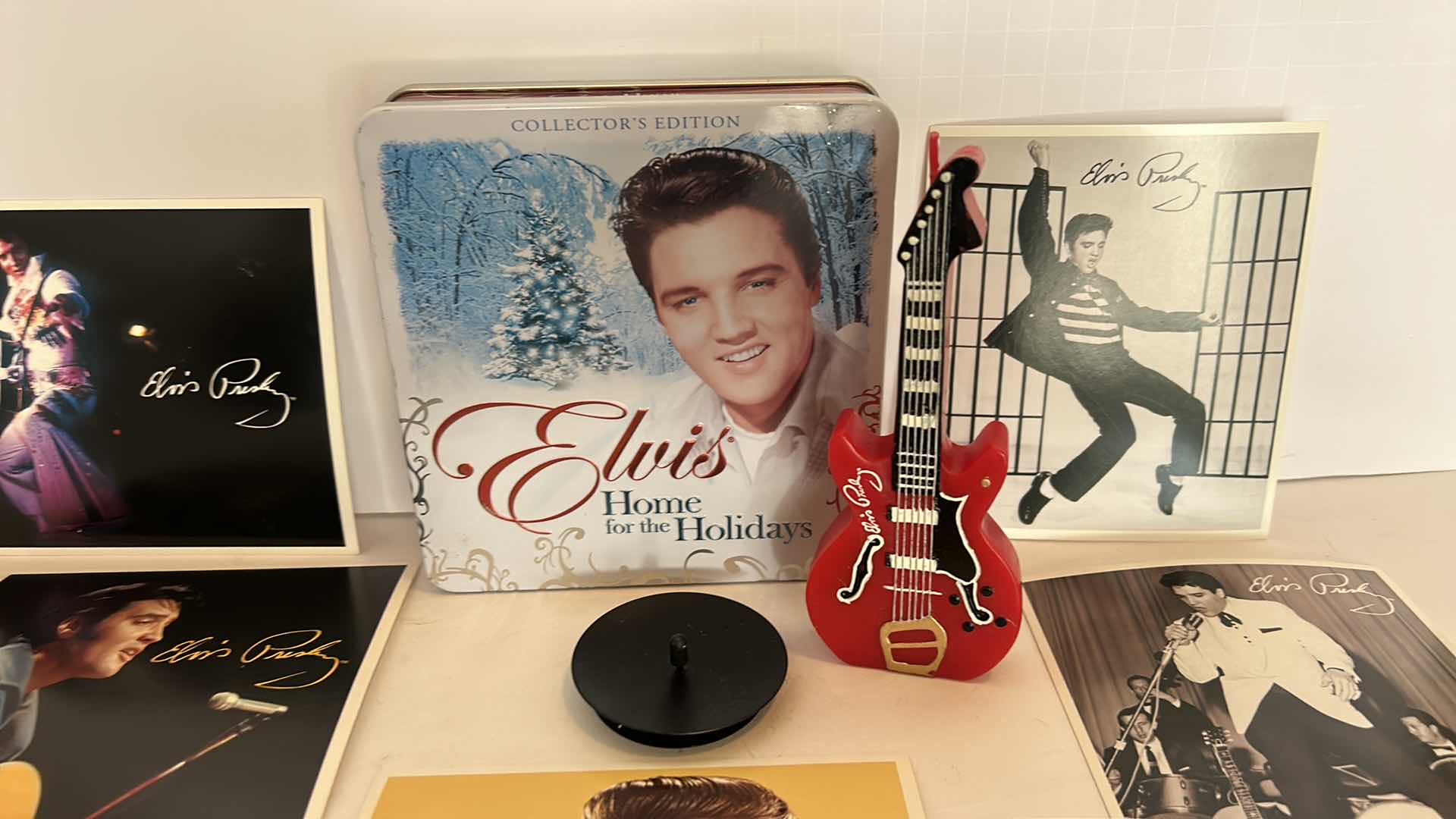 Photo 1 of ELVIS HOME FOR THE HOLIDAYS COLLECTIBLE