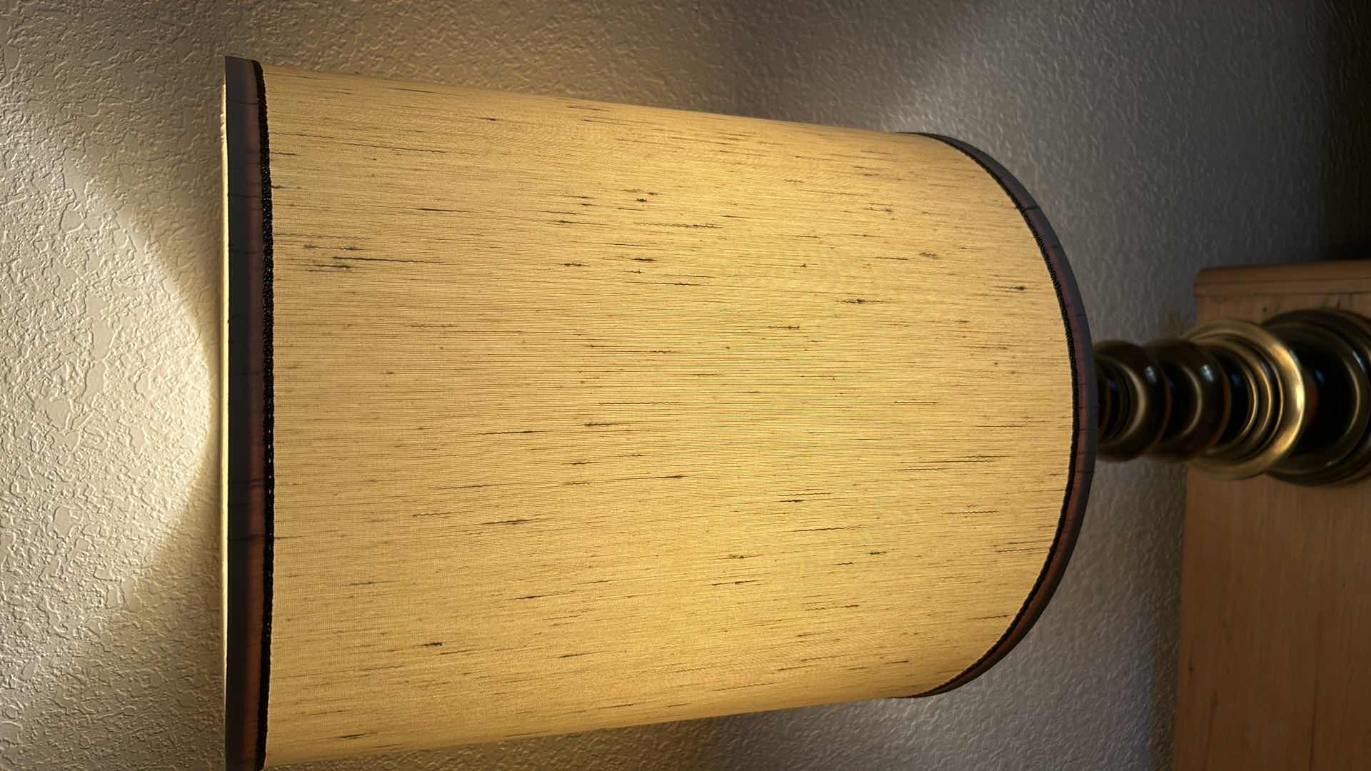 Photo 1 of 2 VINTAGE HEAVY METAL TABLE LAMP H3’ (1 INCLUDES SHADE))