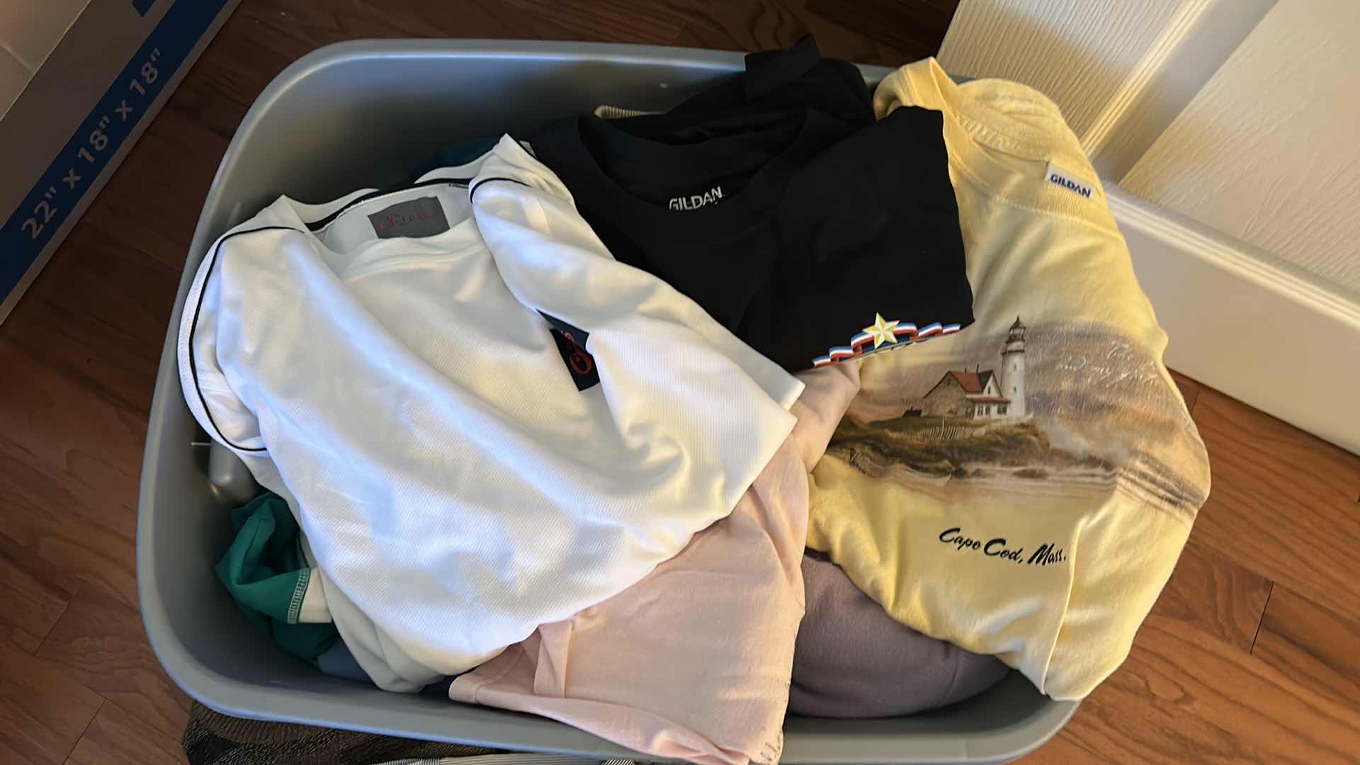 Photo 1 of LARGE TOTE FULL OF MENS AND WOMENSWEAR