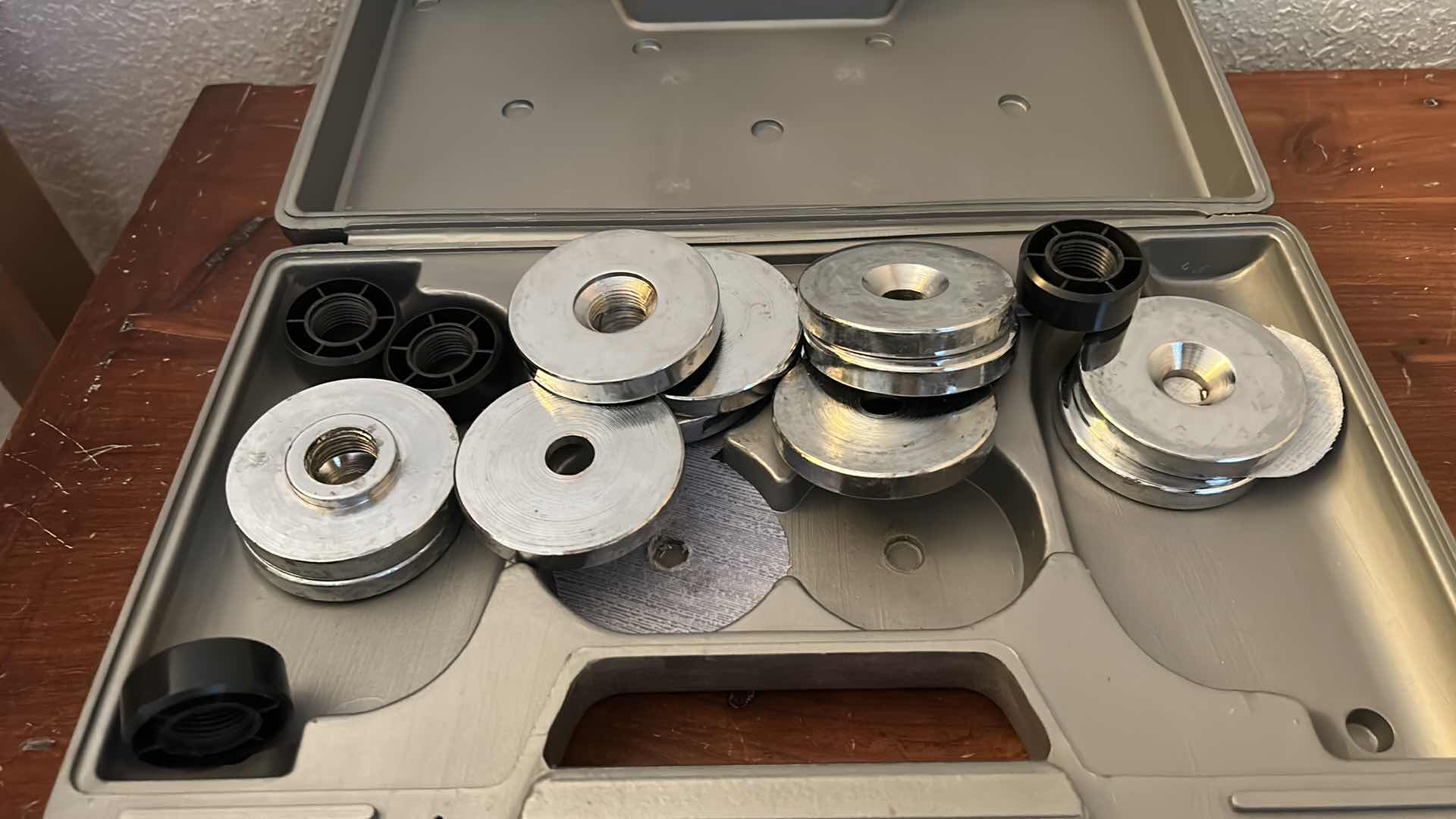 Photo 1 of SOLEX SPORTS AEROBIC HANDS WEIGHT SET