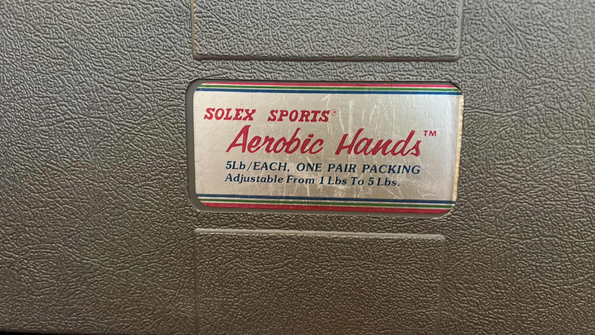 Photo 1 of SOLEX SPORTS AEROBIC HANDS WEIGHT SET