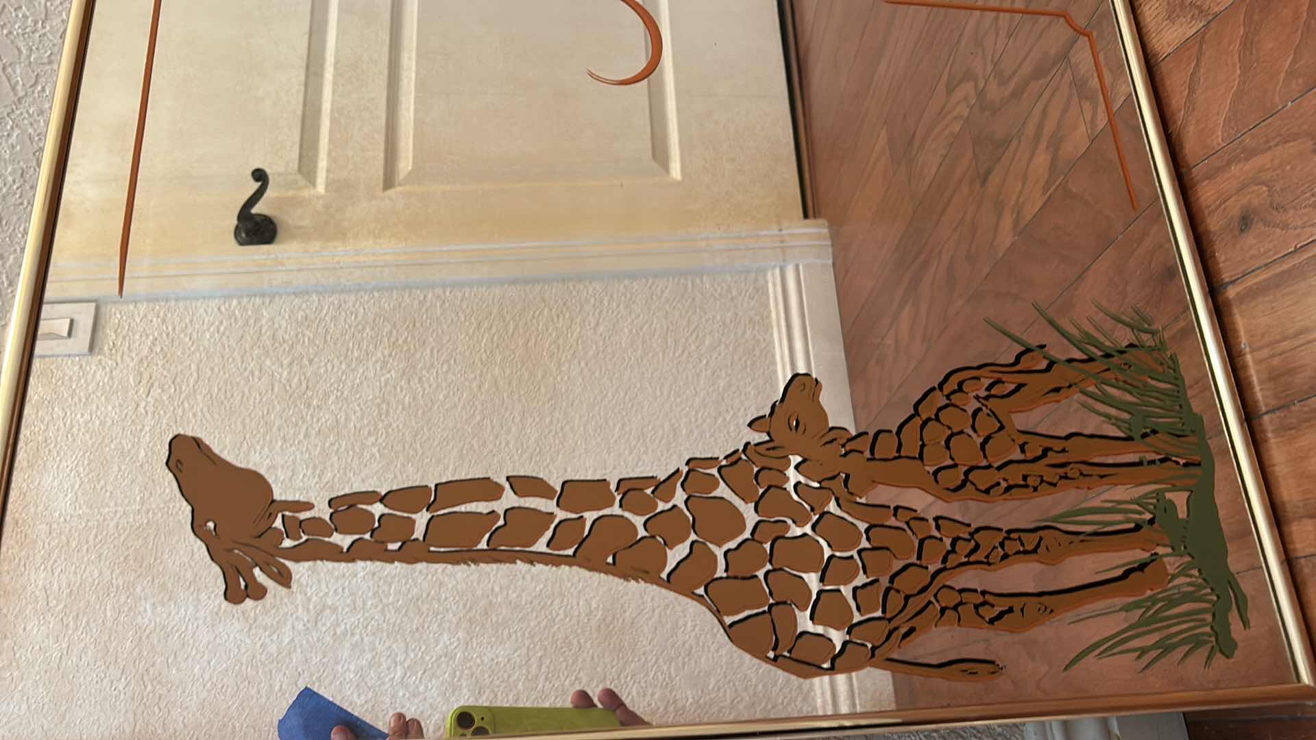 Photo 2 of MIRROR WITH JIRAFFE 18“ x 24“