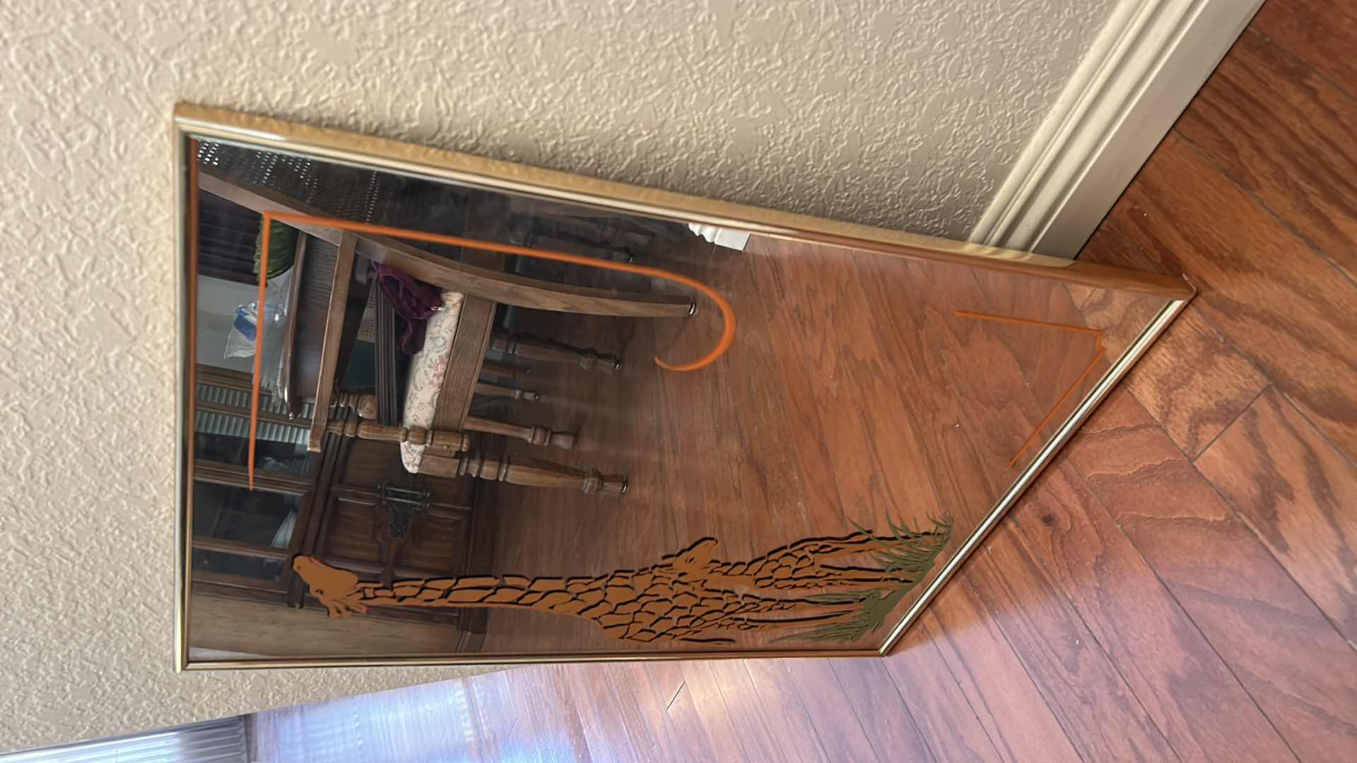 Photo 3 of MIRROR WITH JIRAFFE 18“ x 24“