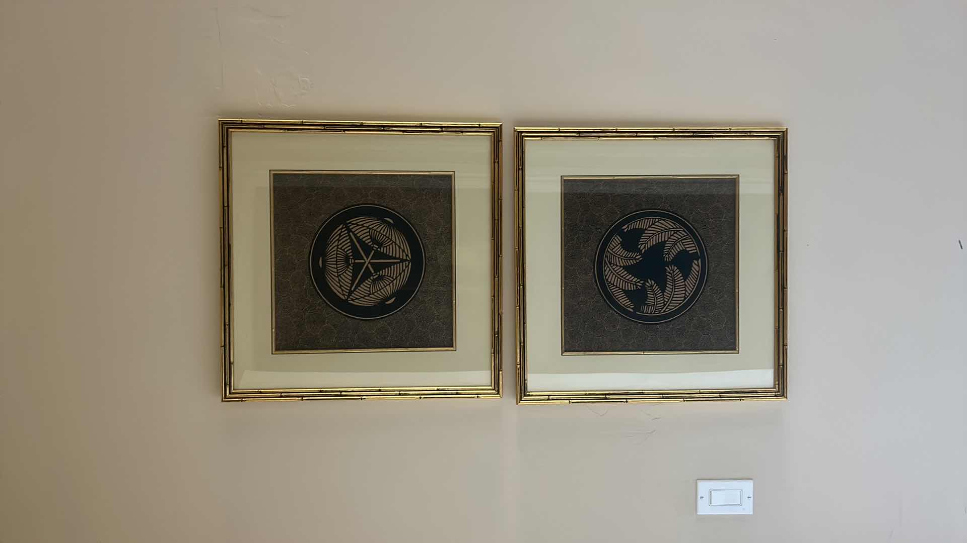 Photo 1 of 2 GOLD AND BLACK ASIAN INSPIRED ARTWORK, GOLD BAMBOO FRAME 21 1/4 x 21 1/4