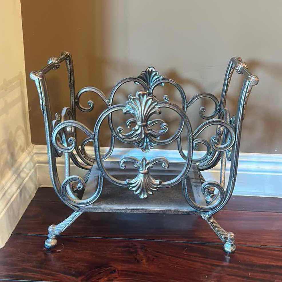 Photo 1 of METAL MAGAZINE RACK