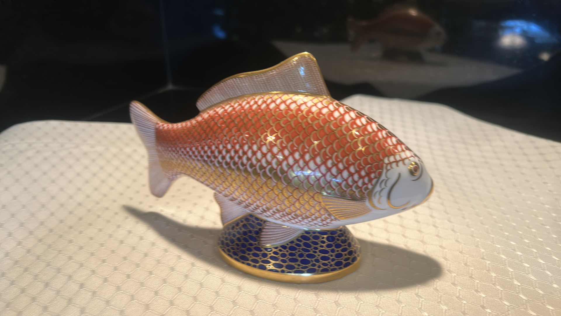 Photo 1 of ROYAL CROWN DERBY BONE CHINA ENGLAND GOLDFISH 7” x 4 1/2”