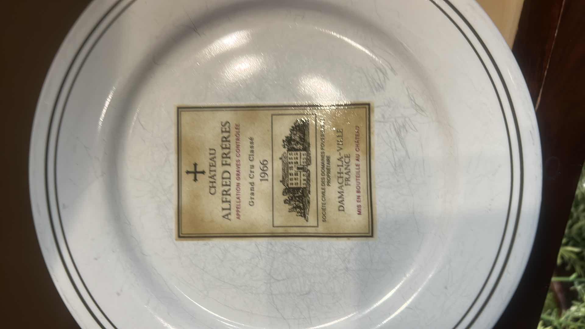 Photo 1 of CONTENTS OF KITCHEN CABINET