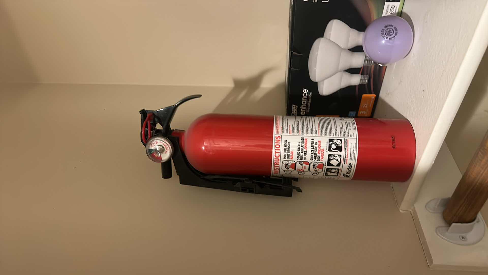 Photo 1 of CONTENTS OF UTILITY CLOSET