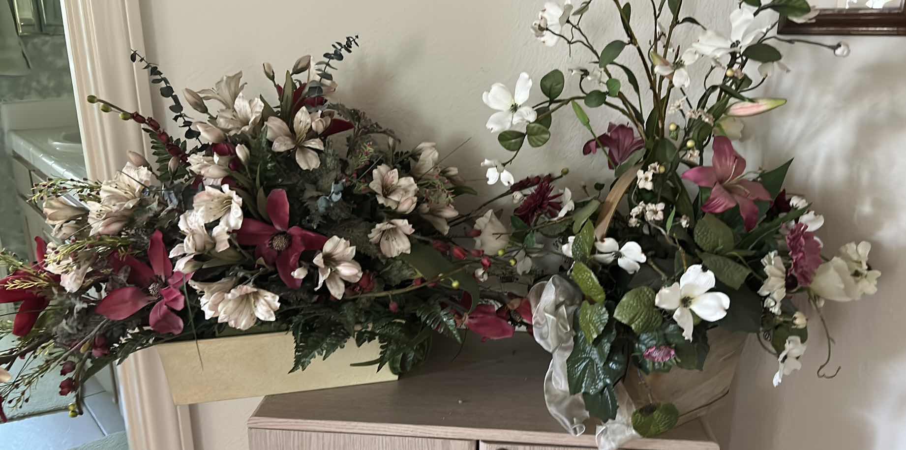 Photo 1 of 3 FAUX FLORAL ARRANGEMENTS LARGEST 40” x 19”