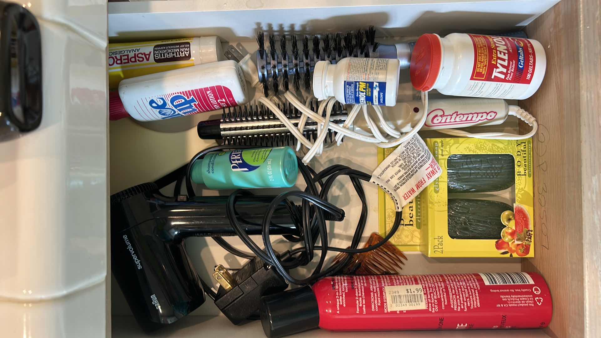 Photo 1 of CONTENTS BATHROOM DRAWER