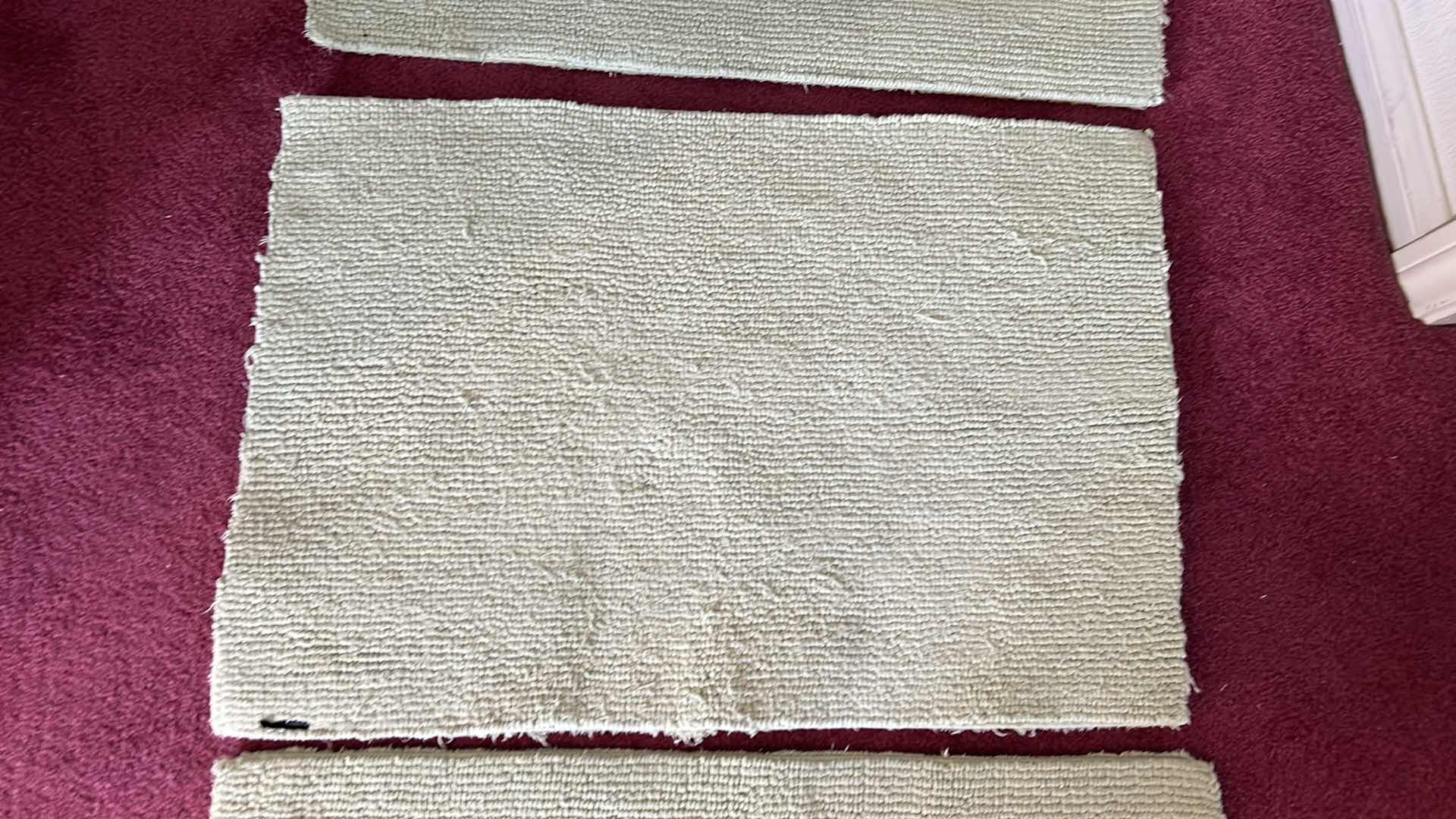 Photo 1 of 3 PALE GREEN RUGS 21 1/2” x 30 1/2”