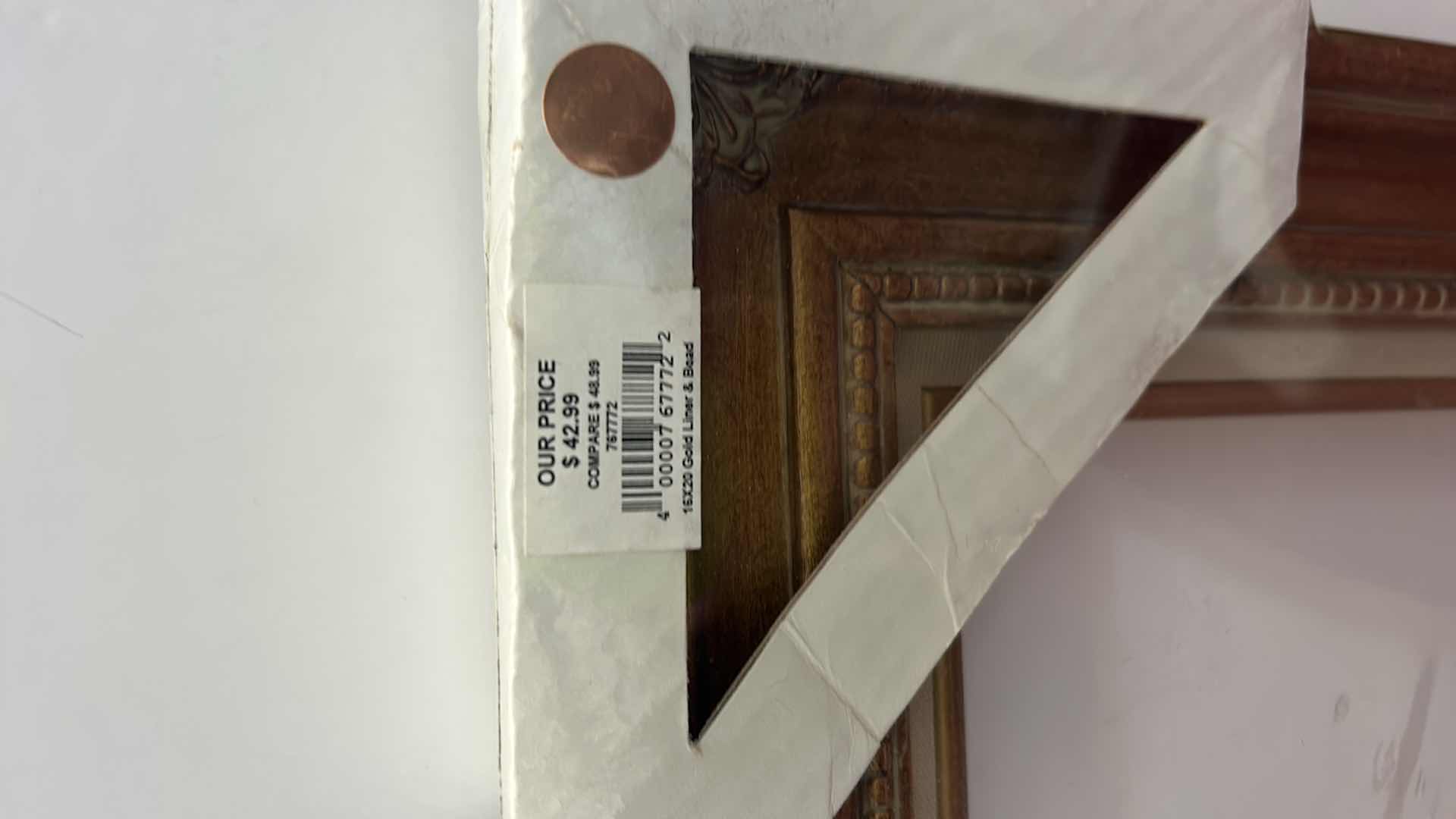 Photo 1 of CANVAS ART ASSORTMENT FRAME 21 1/2” x 25 1/2”