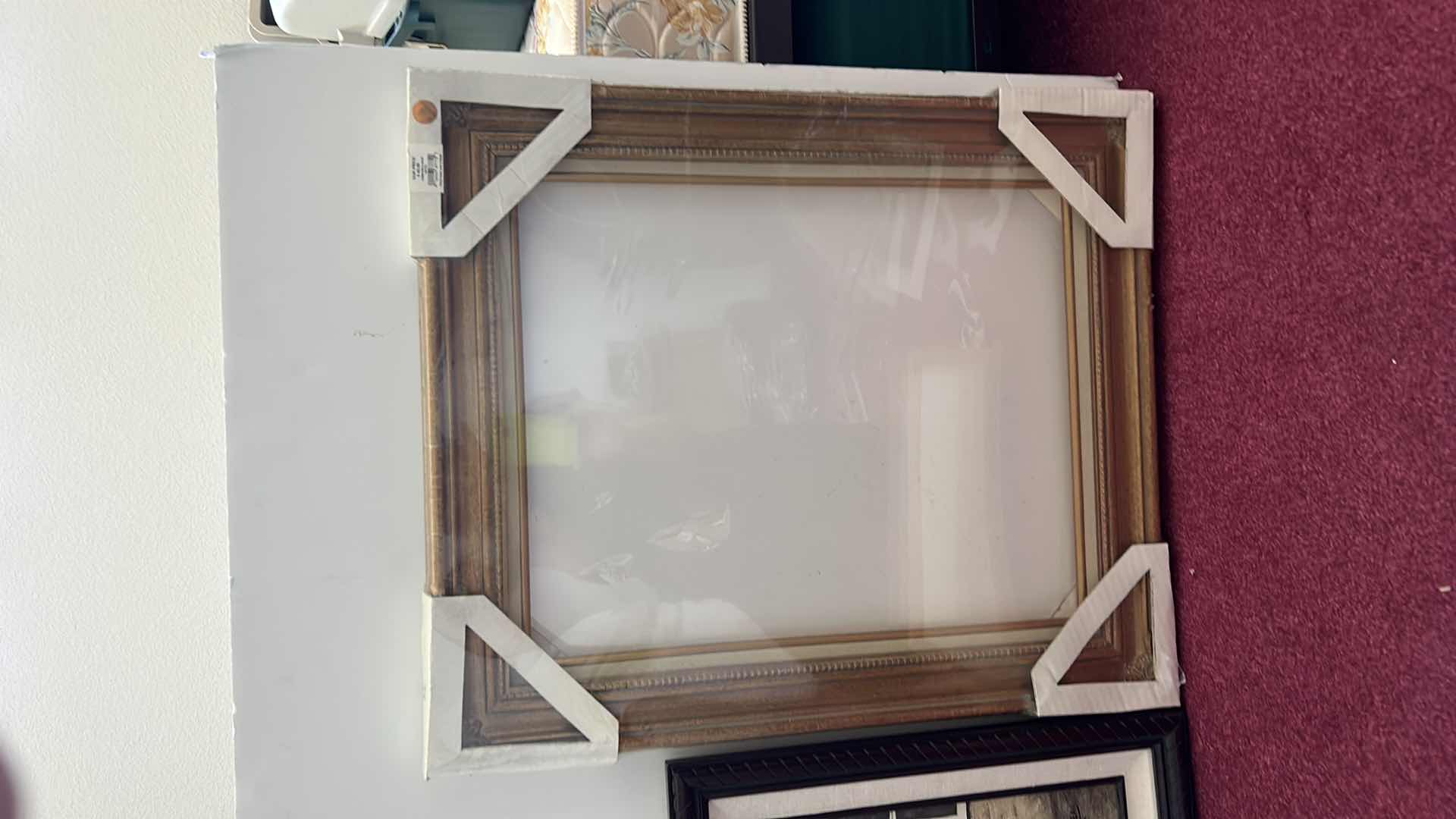 Photo 1 of CANVAS ART ASSORTMENT FRAME 21 1/2” x 25 1/2”