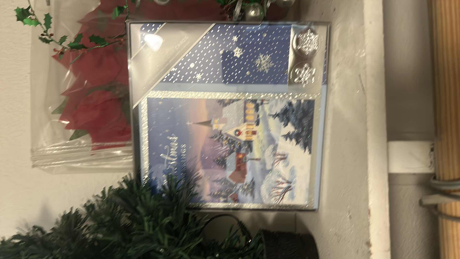 Photo 4 of CHRISTMAS DECOR