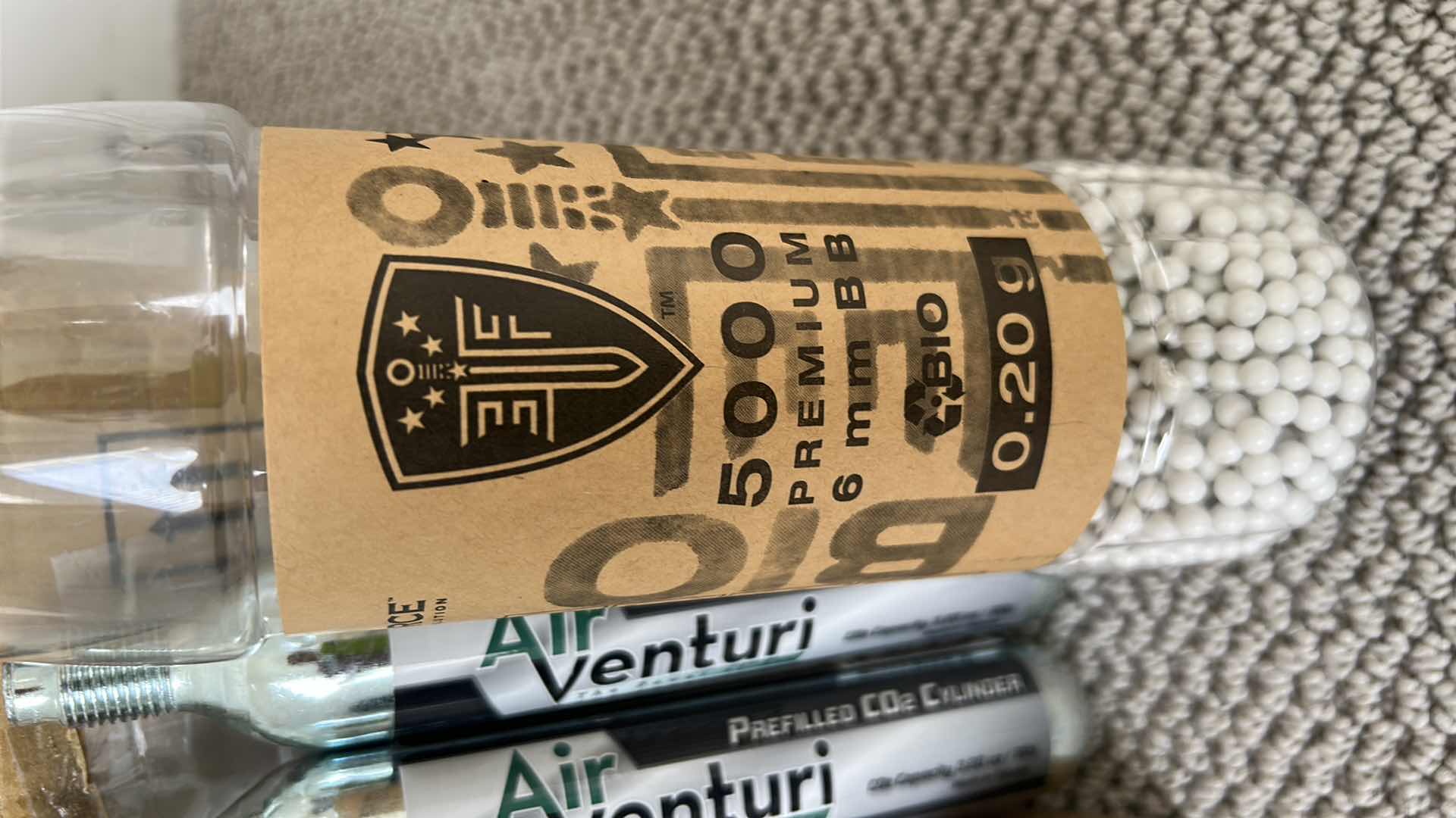 Photo 1 of 18 AIRVENTURI PREFILLED CO2 CYLINDERS, AIR GUN PELLETS & BB PELLETS