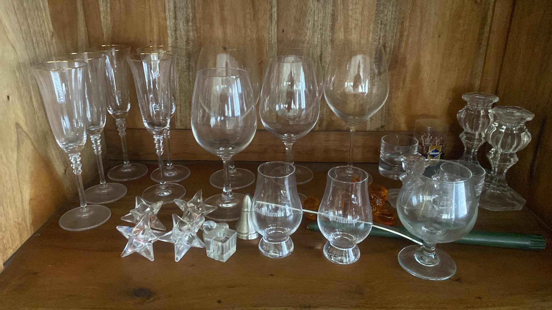 Photo 1 of BARWARE IN CHINA DISPLAY