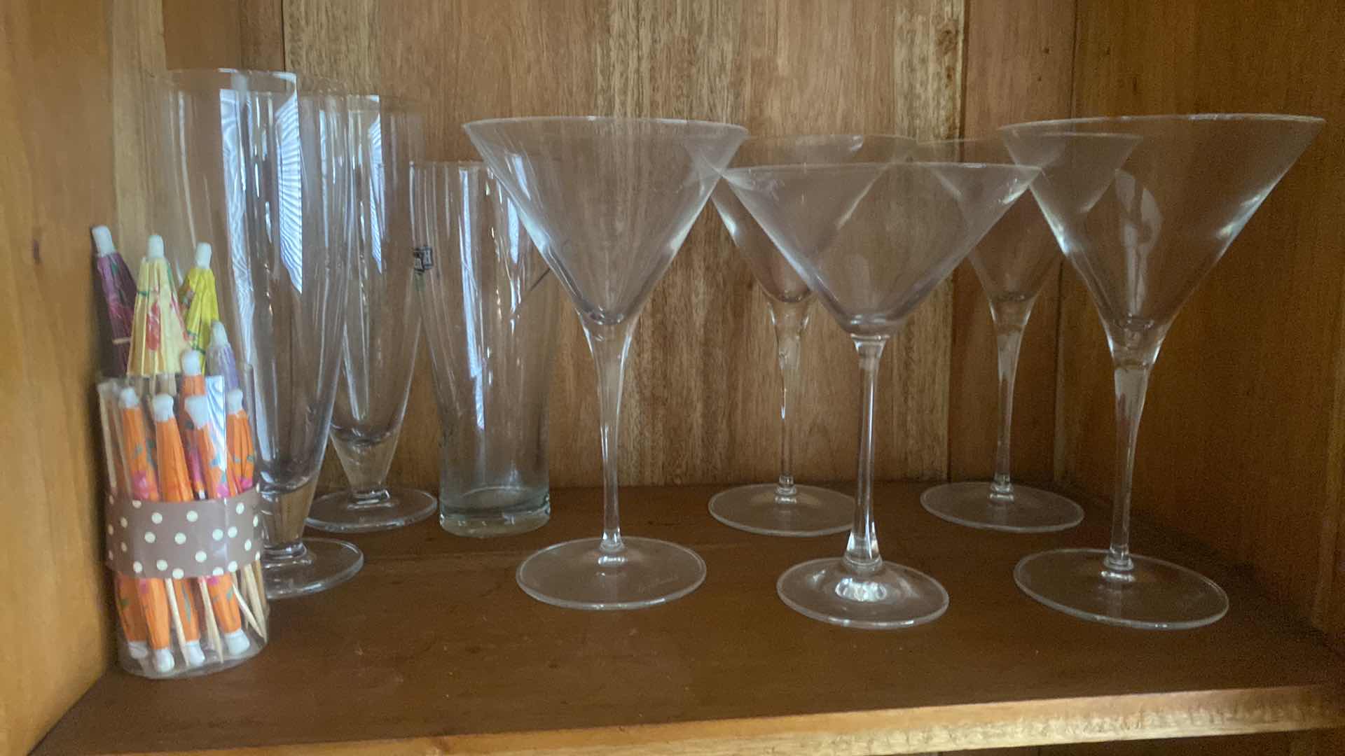 Photo 1 of BARWARE IN CHINA DISPLAY