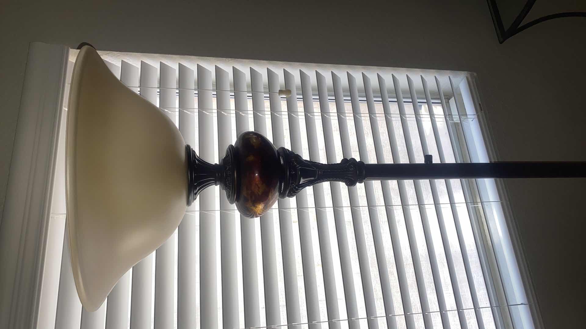 Photo 1 of HEAVY METAL FLOOR WITH DIMMER  LAMP H 73”