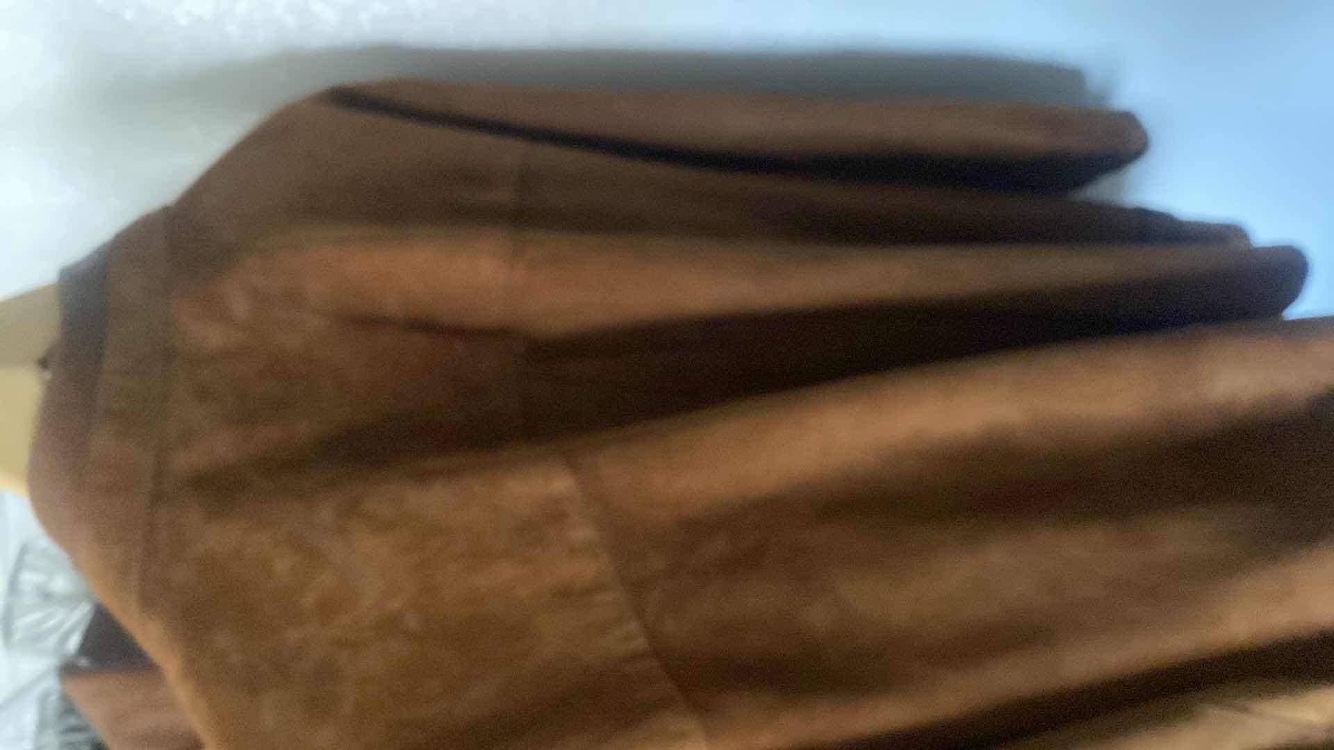 Photo 1 of MENS SIZE L MILLERS SUEDE JACKET FROM CHILE