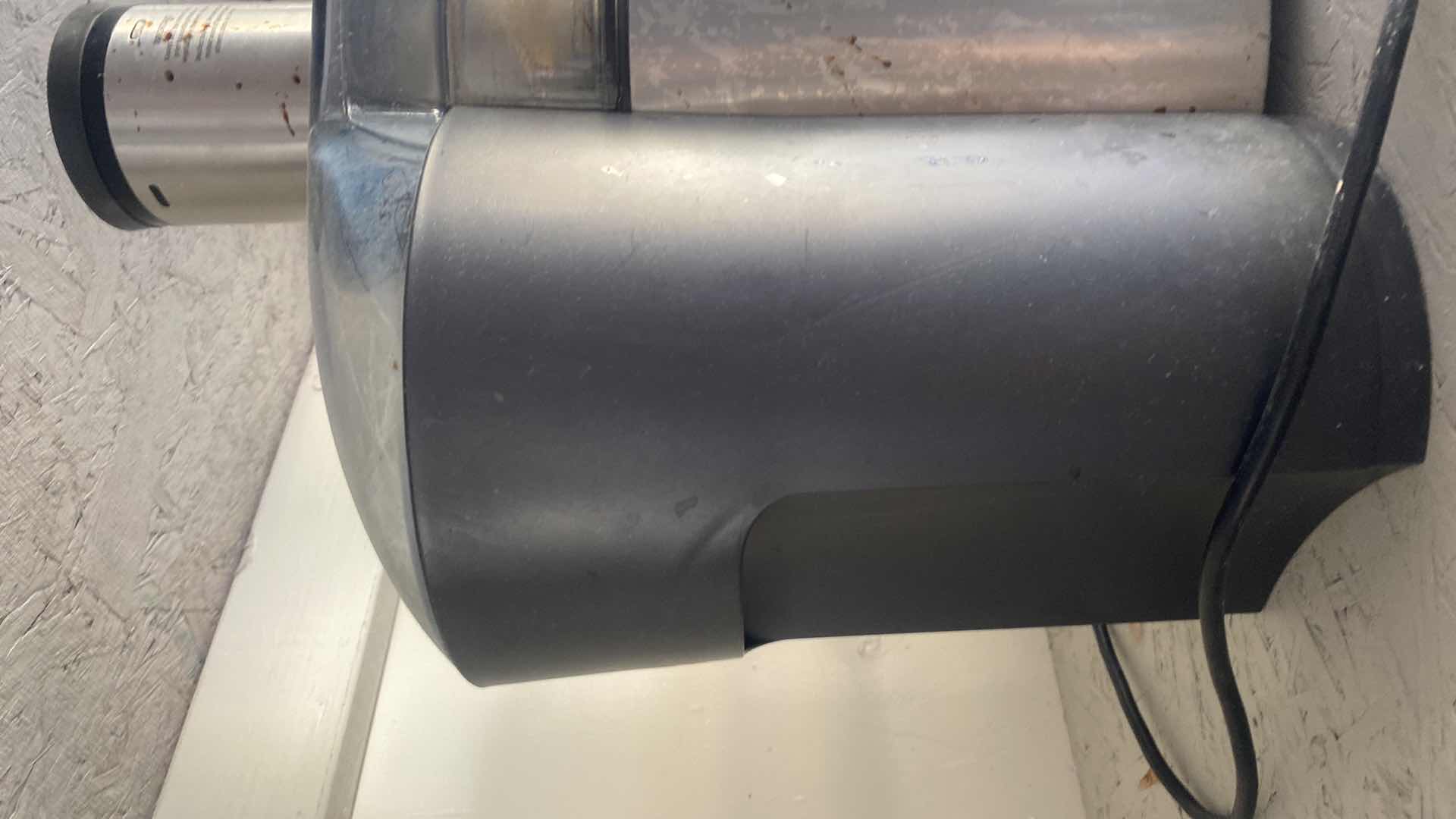 Photo 1 of SHELF IN GARAGE - BREVILLE JUICER - REQUIRES CLEANING